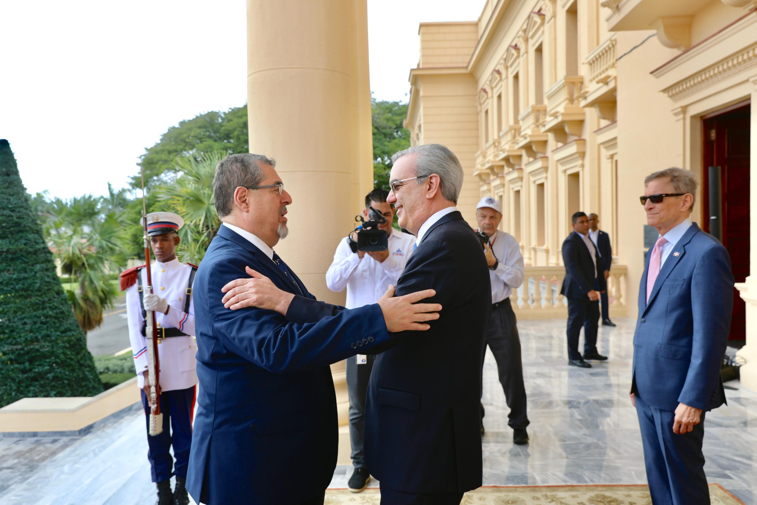 Presidente Abinader Recibe En El Palacio Nacional Al Presidente Electo